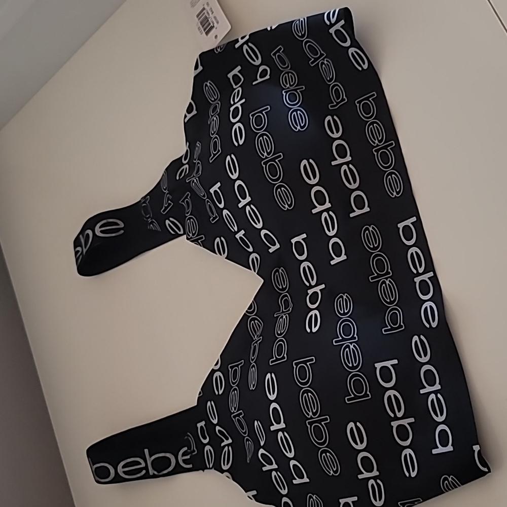 NEW ❤️‍🔥 Bebe Laser Sports Bra, Wire Free, Sz L